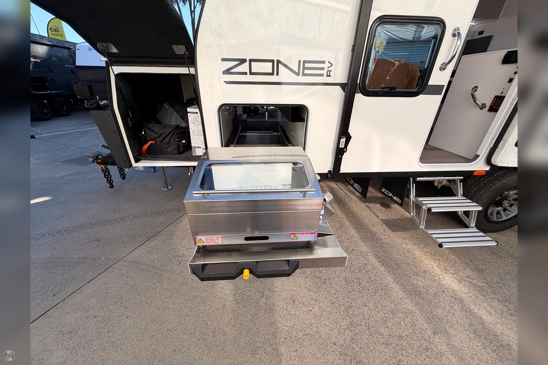 Zone RV Peregrine Pioneer interior