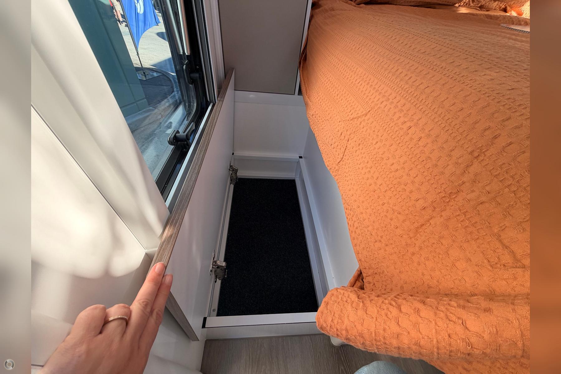 Zone RV Peregrine Pioneer kitchen