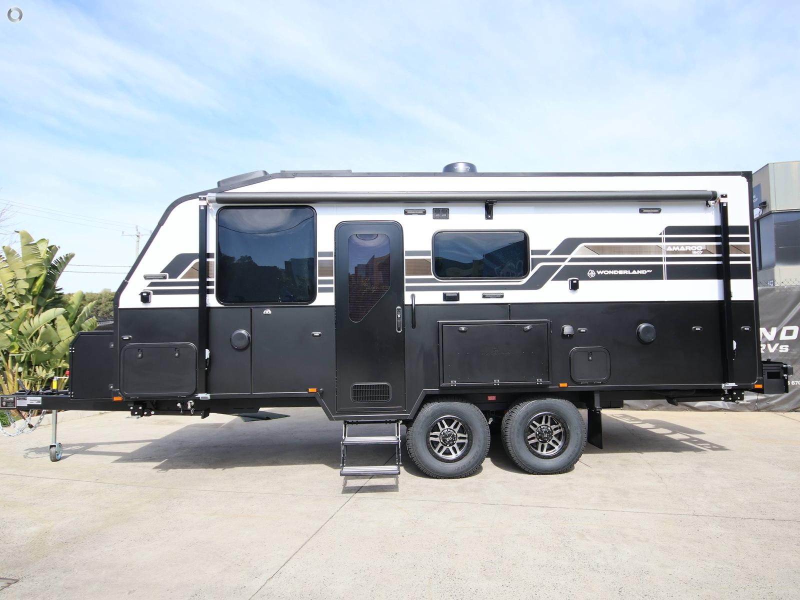 2026 Wonderland RV Amaroo 1907ft Triple Bunk