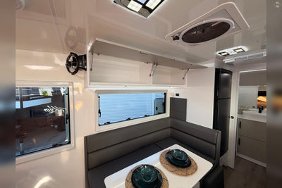 Zone RV Peregrine Pioneer bathroom